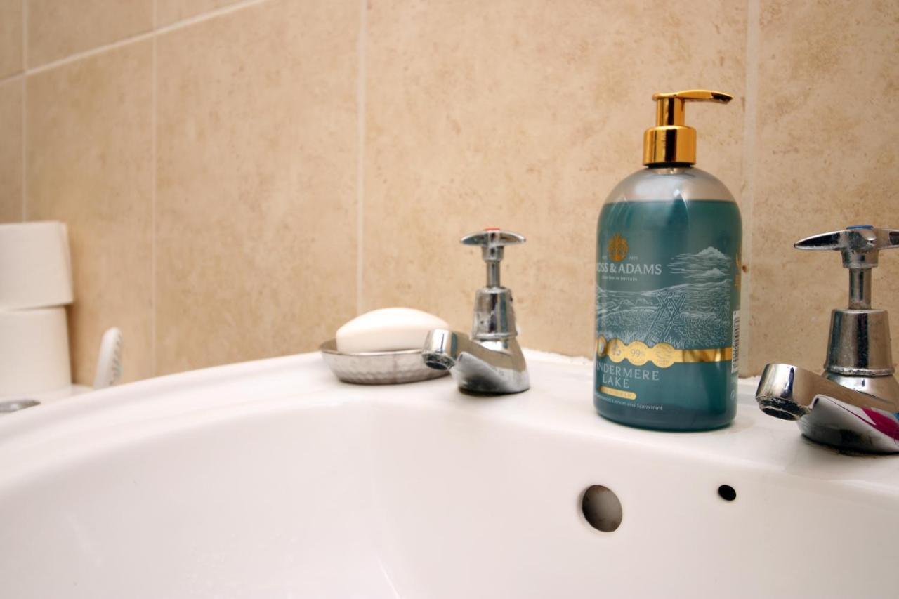 Apartament Sleek And Stylish 2 Bed In Clifton - Garden Bristol Zewnętrze zdjęcie