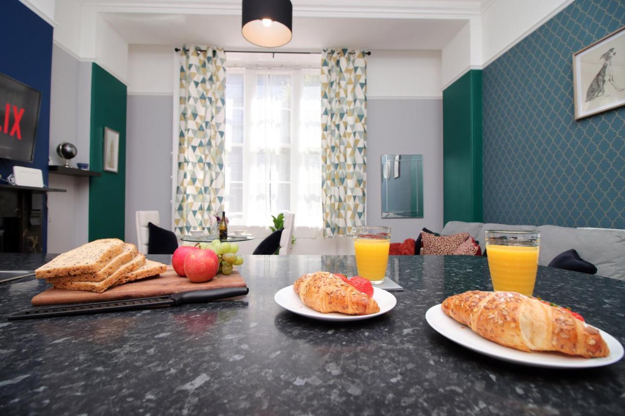 Apartament Sleek And Stylish 2 Bed In Clifton - Garden Bristol Zewnętrze zdjęcie